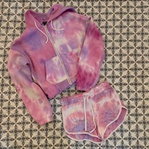 Rue 21 Matching Zip-Up Cropped Hoodie and Shorts